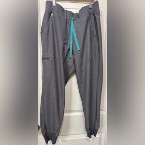 Women’s Fig Scrub Pants MedPetite